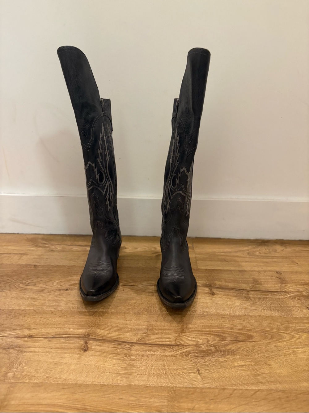 Ariat Black Over-the-Knee Western Riding Boots with Embroidery - Picture 3 of 6